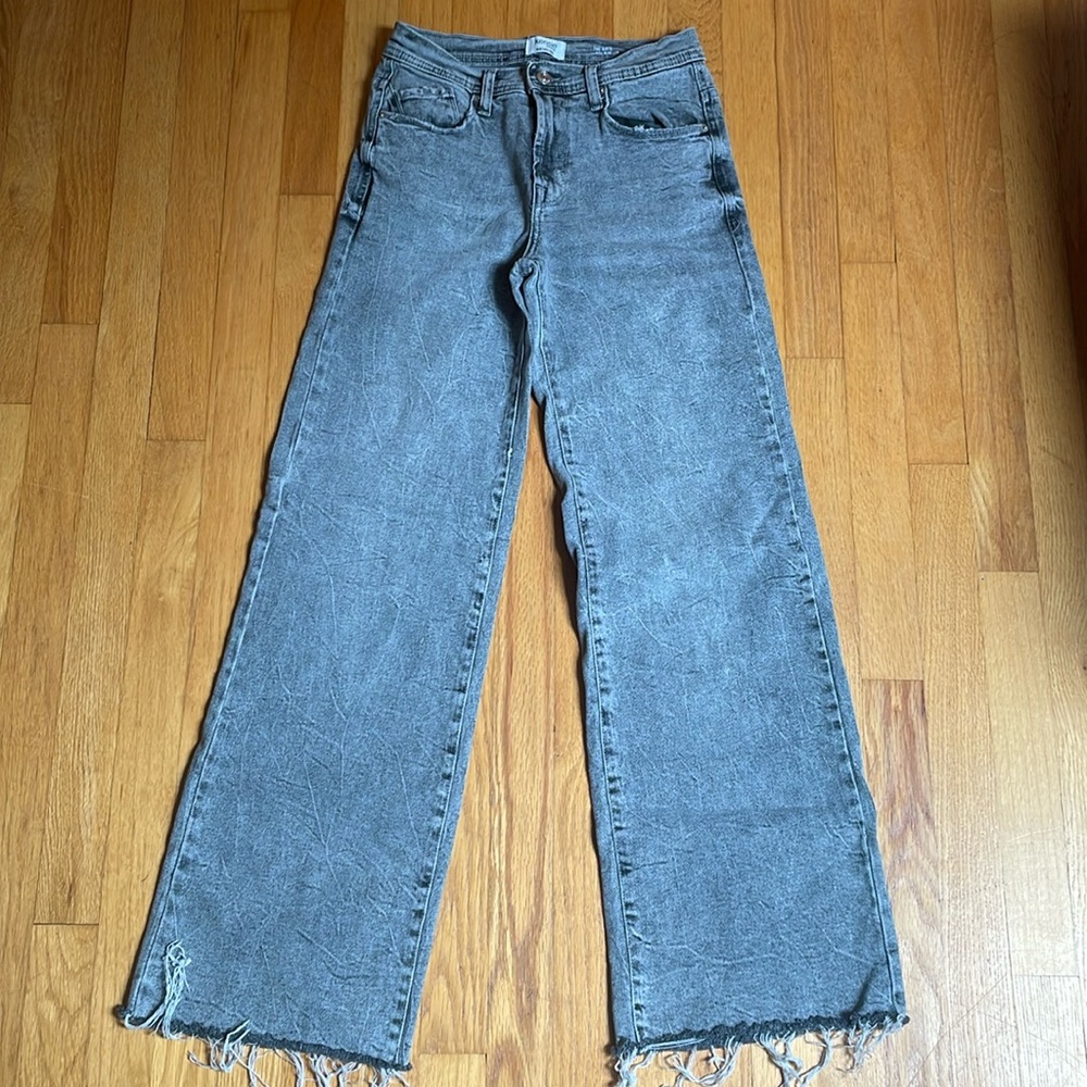 Gray Wide Leg Jeans by Kensie